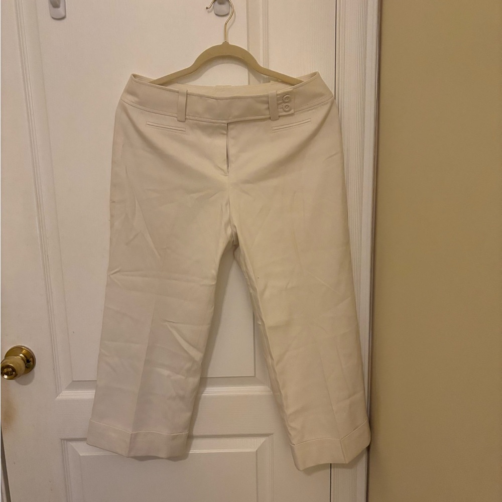 Ann Taylor White Capri Pants, Like New
